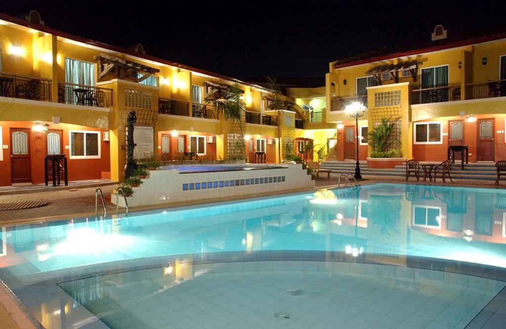 Отдых в отеле Crown Regency Residences Davao Минданао (остров) Филиппины