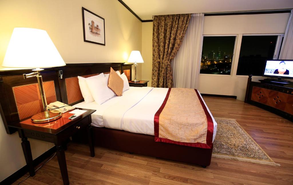 J5 Hotels Bur Dubai ОАЭ цены
