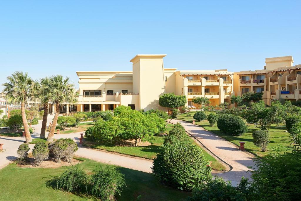 Туры в отель Sheraton Soma Bay and Aqua park Сома-Бей Египет