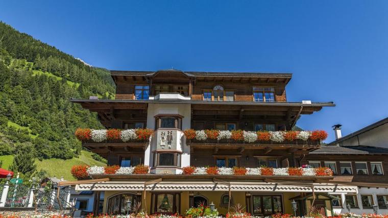 Jagdhof Spa Hotel (Neustift), Tyrol, Austria, photos of tours