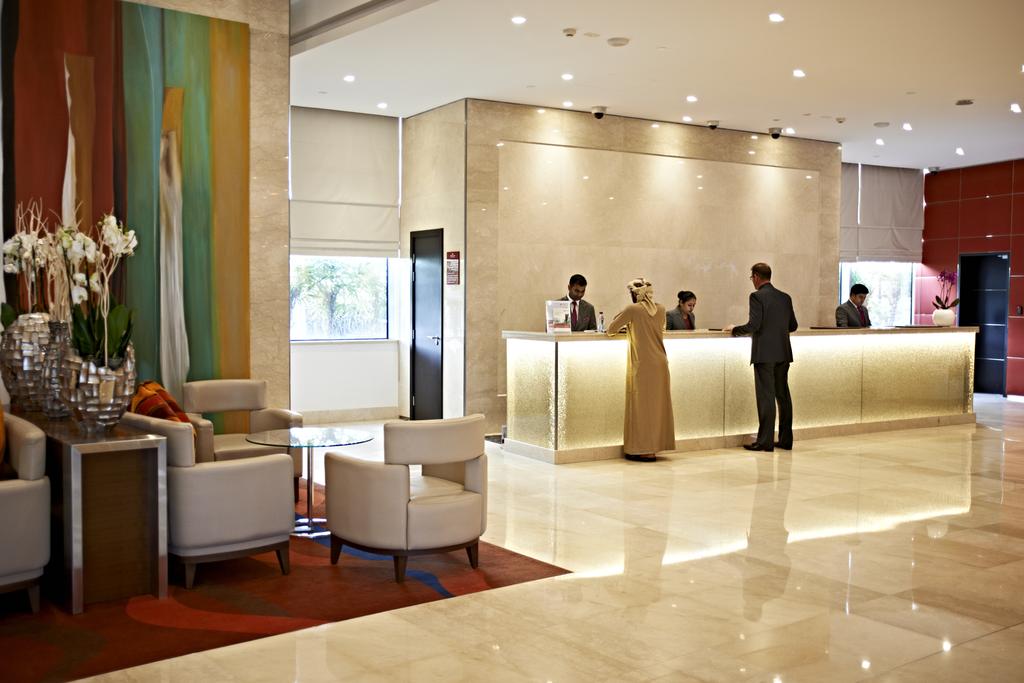 Отзывы об отеле Crowne Plaza Doha
