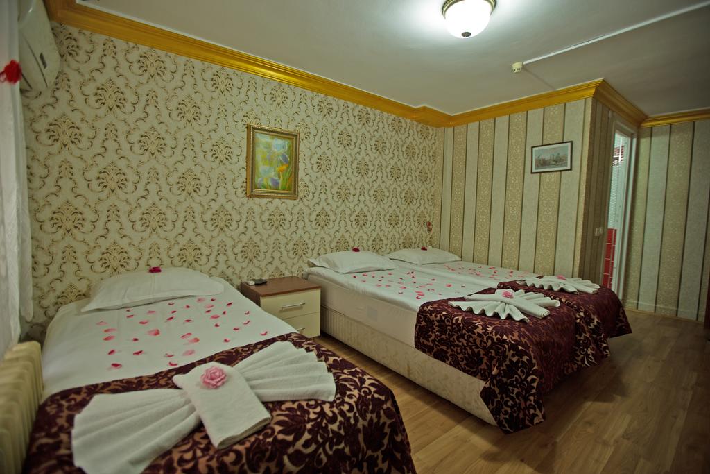 Цены в отеле Sirkeci Emek Hotel