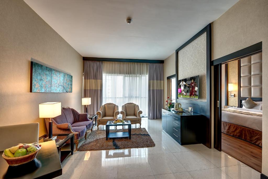 Дубай (город), Grandeur Hotel Al Barsha, 4
