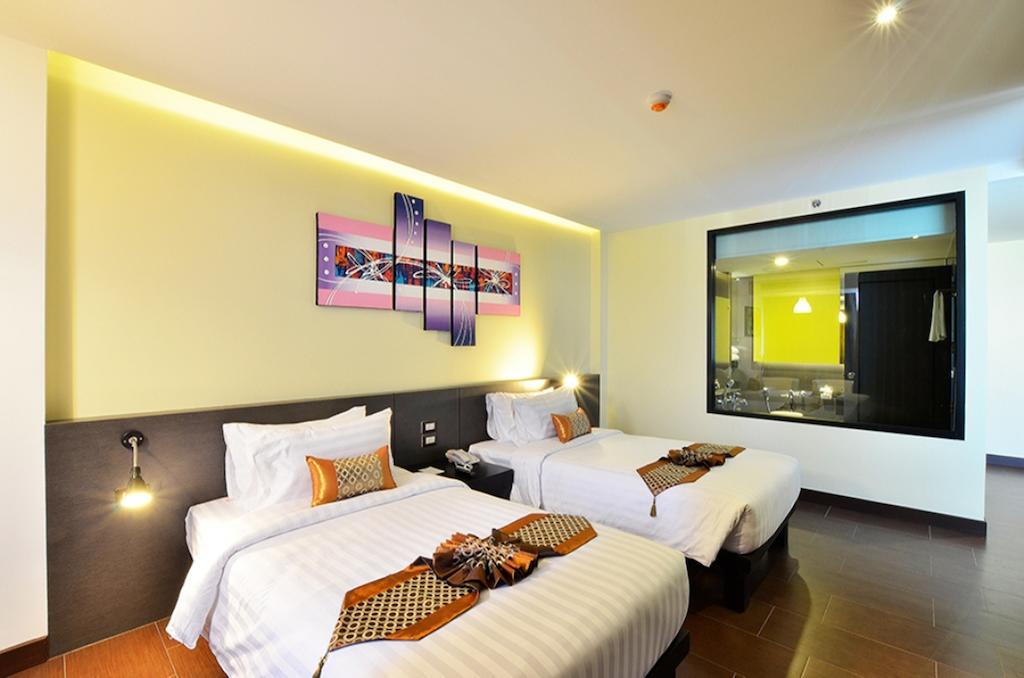 Hotel, Plaża w Pattayi, Tajlandia, Lakkhana Poolside Resort