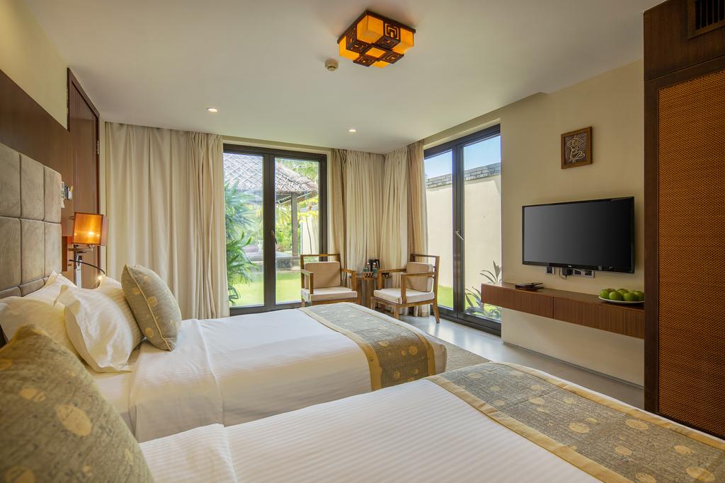 Горящие туры в отель Yalong Bay Villas & Spa Ялонг Бэй