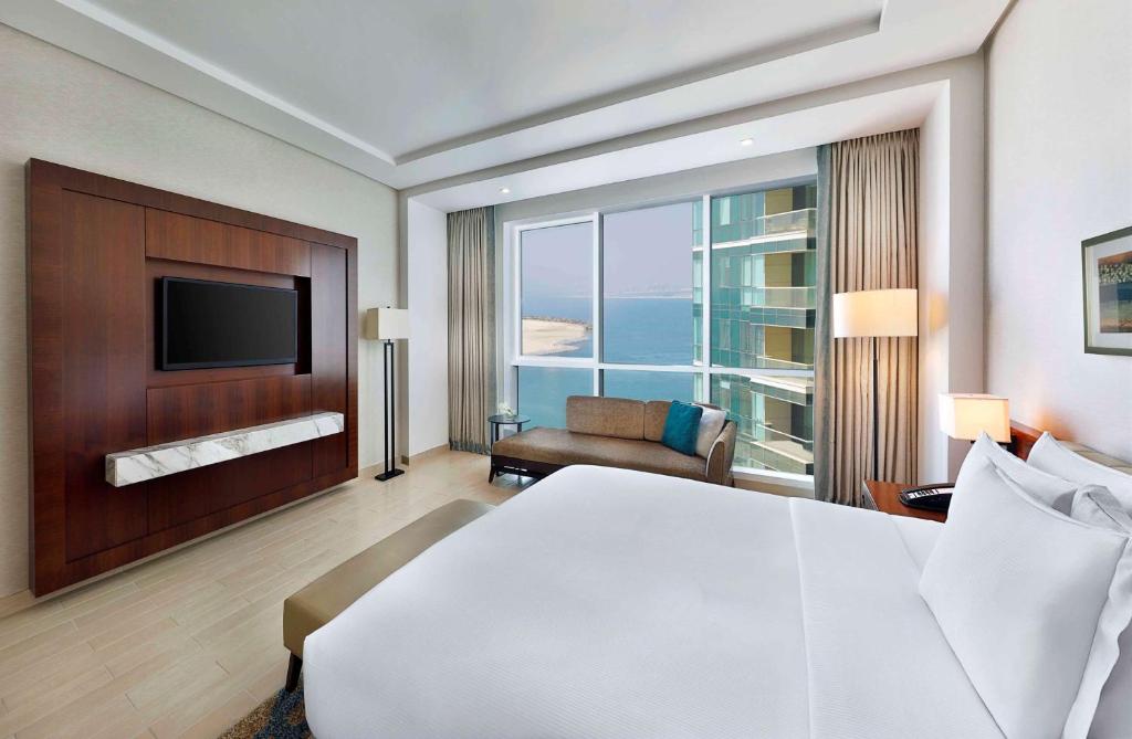 Ціни в готелі Doubletree By Hilton Dubai Jumeirah Beach