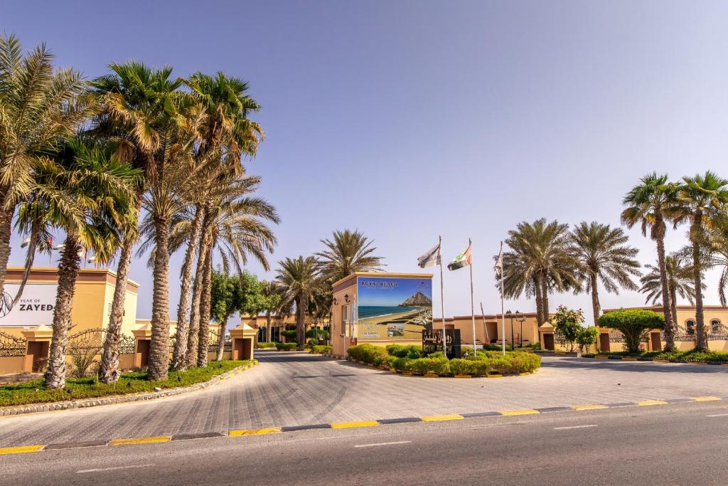 Отзывы гостей отеля Royal Beach Hotel & Resort Fujairah