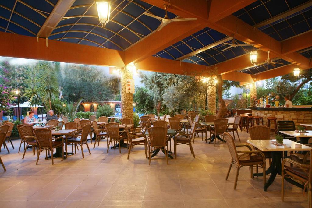 Navarria Blue Hotel Кипр цены