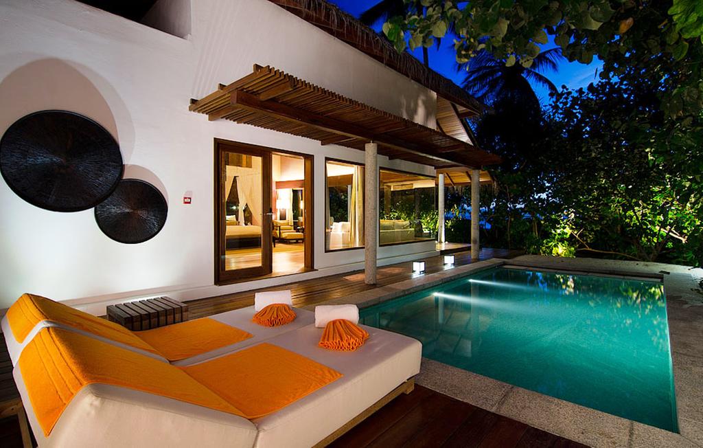 Відгуки гостей готелю Dhevanafushi Maldives Luxury Resort