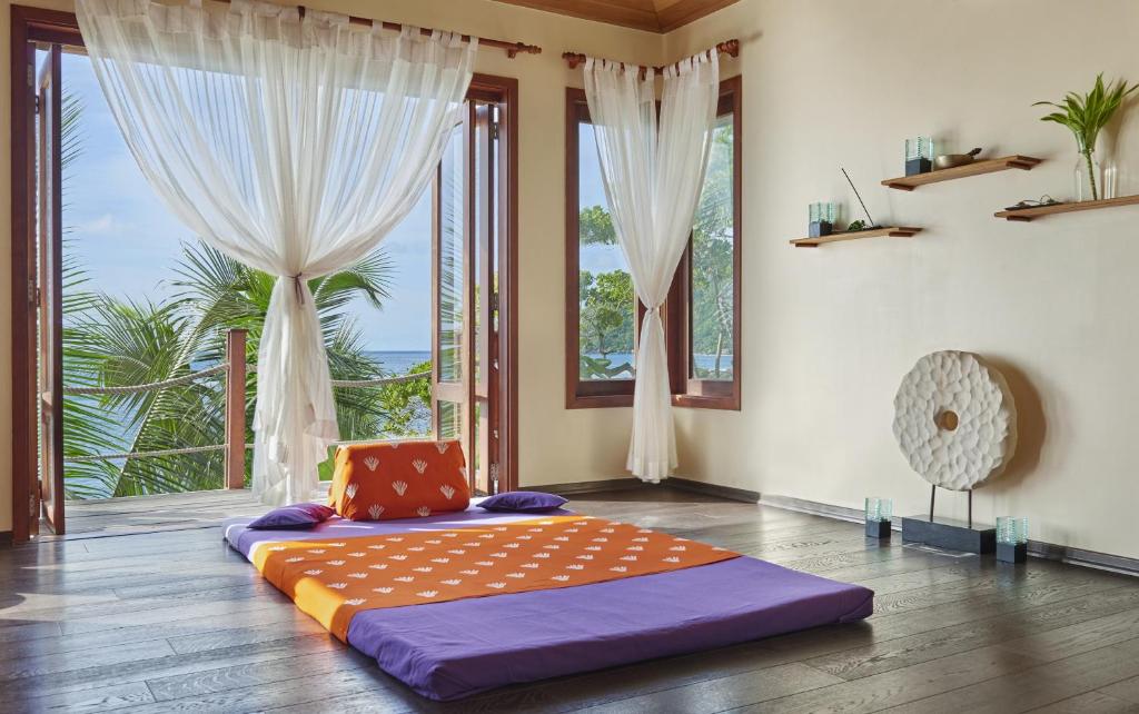 Отзывы гостей отеля Double Tree By Hilton Seychelles Allamanda Resort & Spa