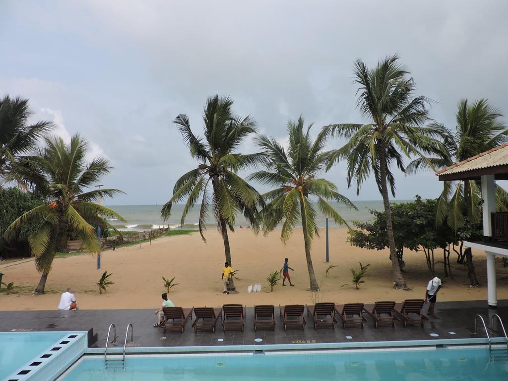 Catamaran Beach Hotel Sri Lanka prices