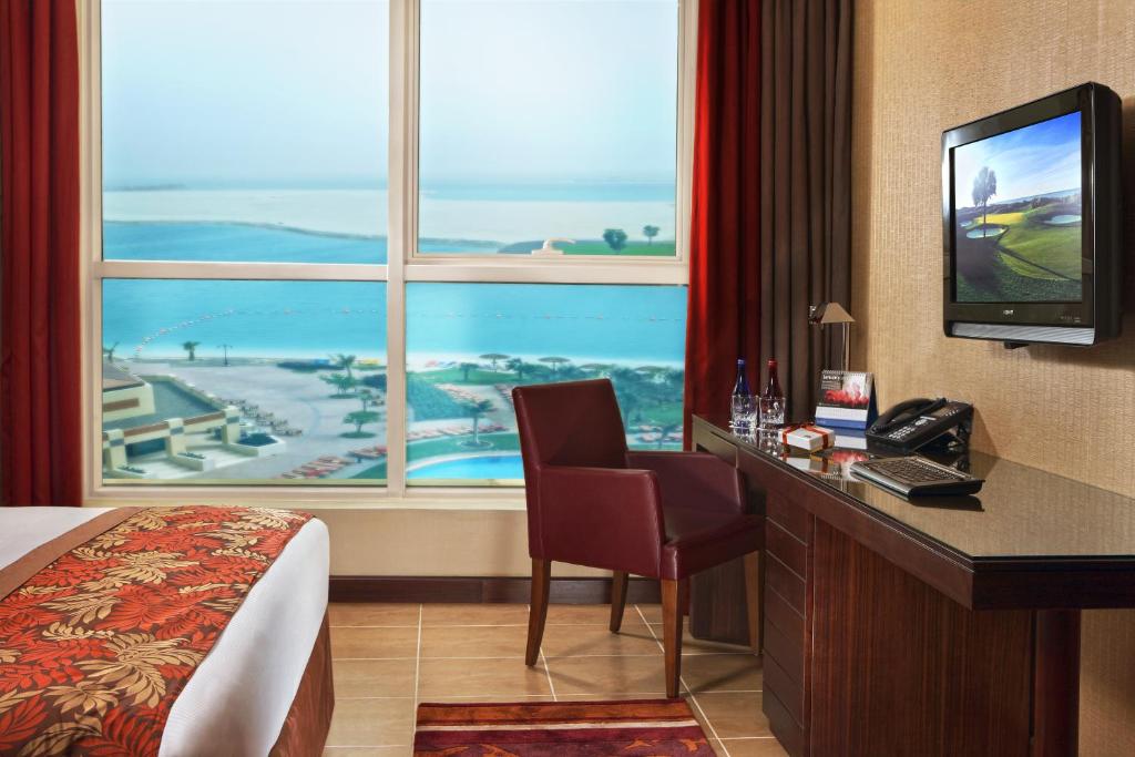 Tours to the hotel Khalidiya Palace Rayhaan by Rotana Abu Dhabi United Arab Emirates