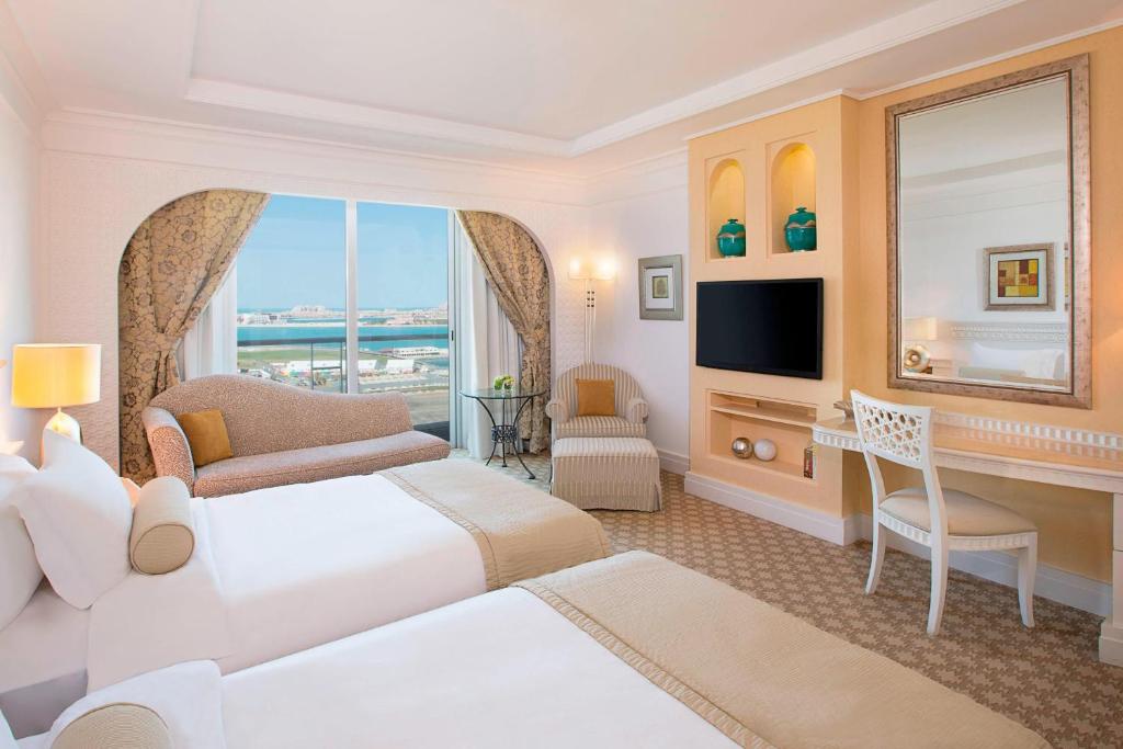 Отдых в отеле Habtoor Grand Resort, Autograph Collection Дубай (пляжные отели)