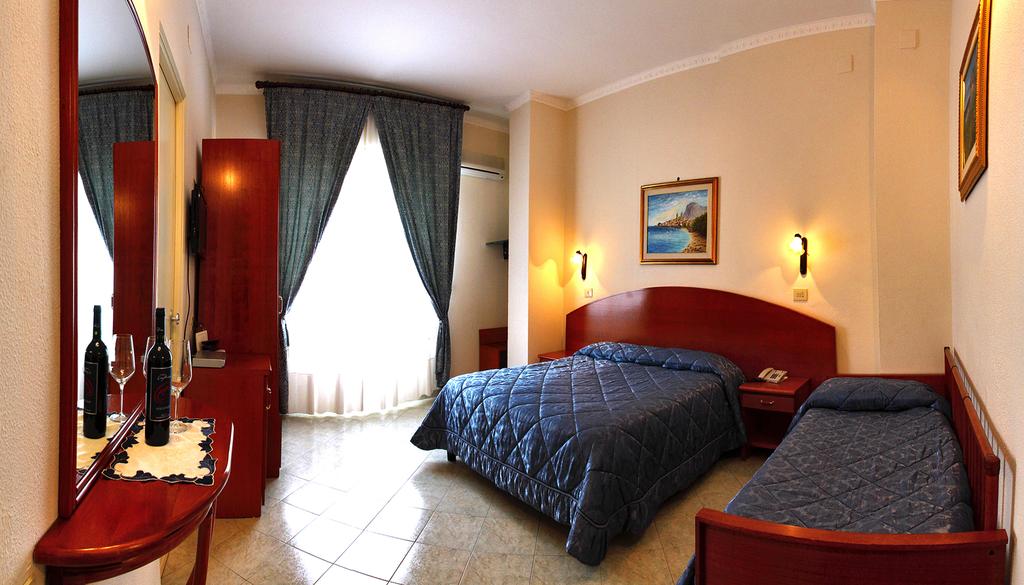 Регион Палермо Mediterraneo Hotel (Cefalu)