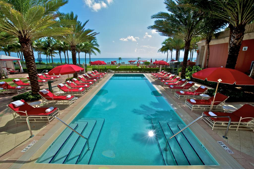 Hotel rest Acqualina Resort & Spa on the Beach Miami