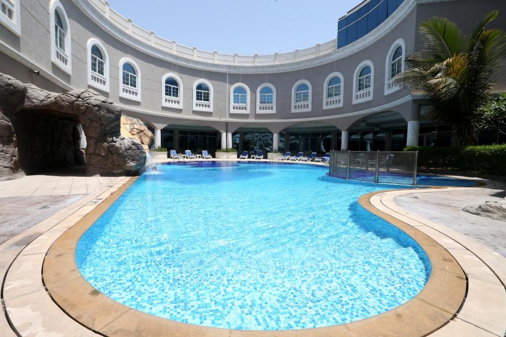 Sharjah Premiere Hotel & Resort, Szardża, Zjednoczone Emiraty Arabskie, zdjęcia z wakacje