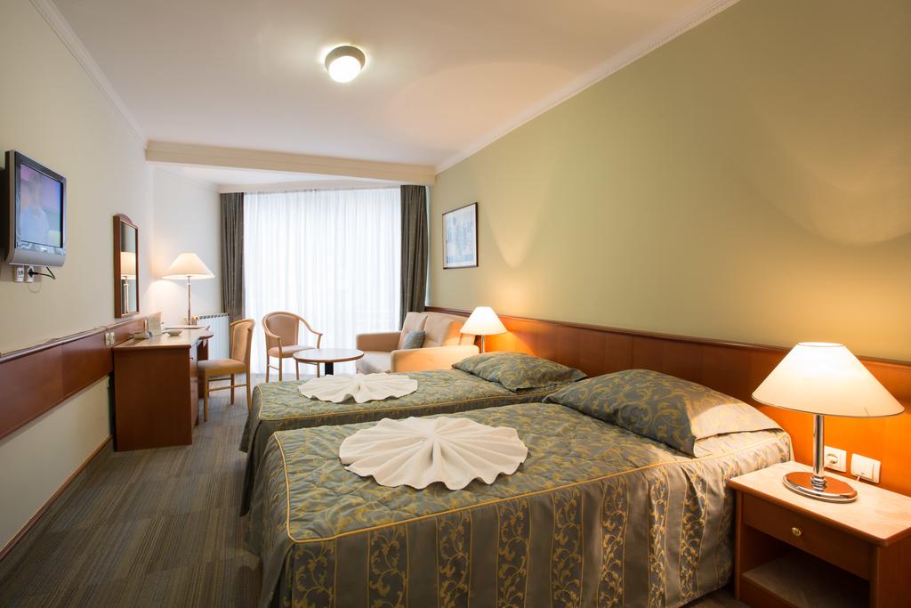 Відпочинок в готелі Hotel Zdravilisce Lasko