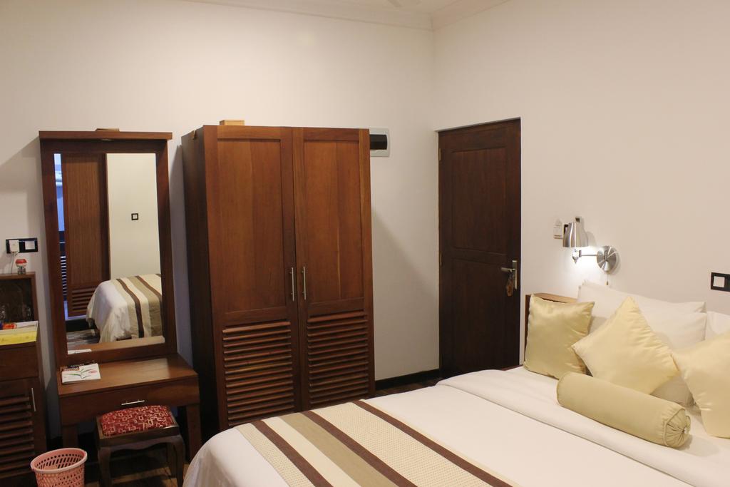 Туры в отель Gloria Grand Hotel (Unclassified) Унаватуна Шри-Ланка
