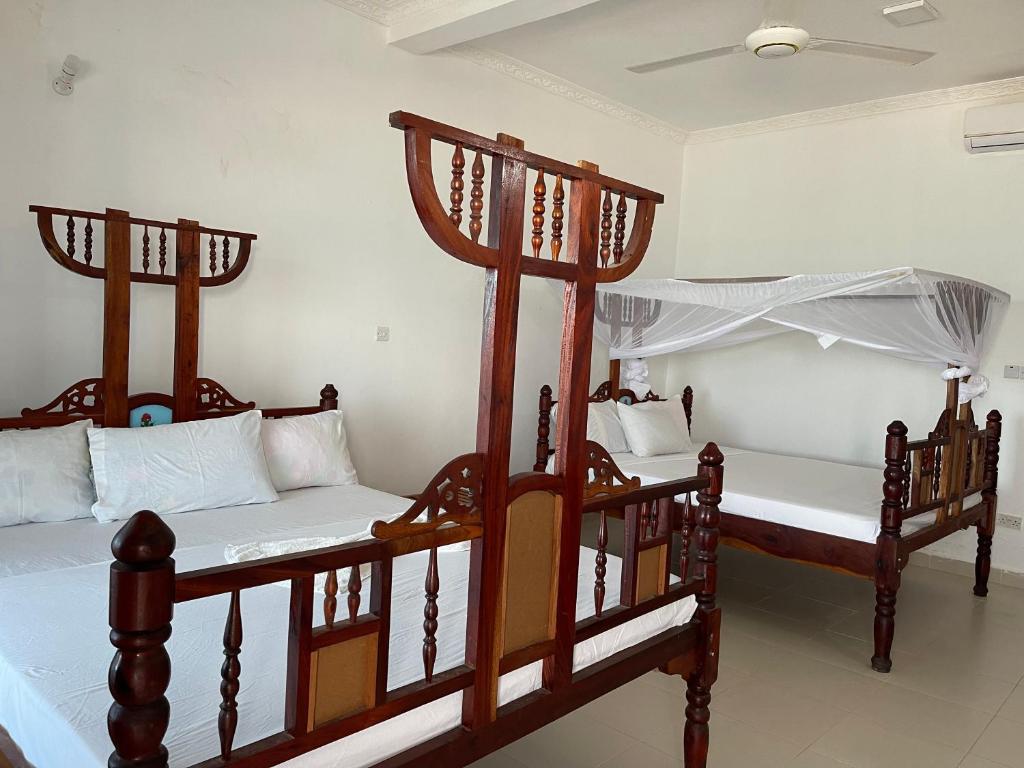 Отель, Танзания, Джамбиани, Visitors Inn