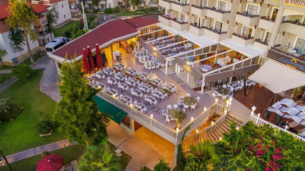Opinie gości hotelowych Justiniano Deluxe Resort