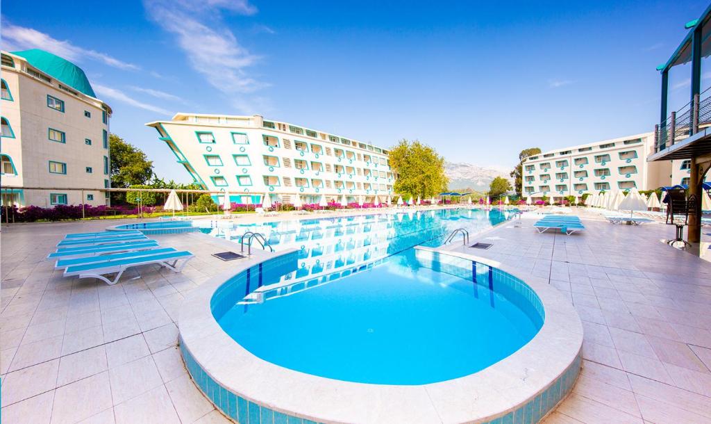 Hot tours in Hotel Daima Biz Kemer Turkey