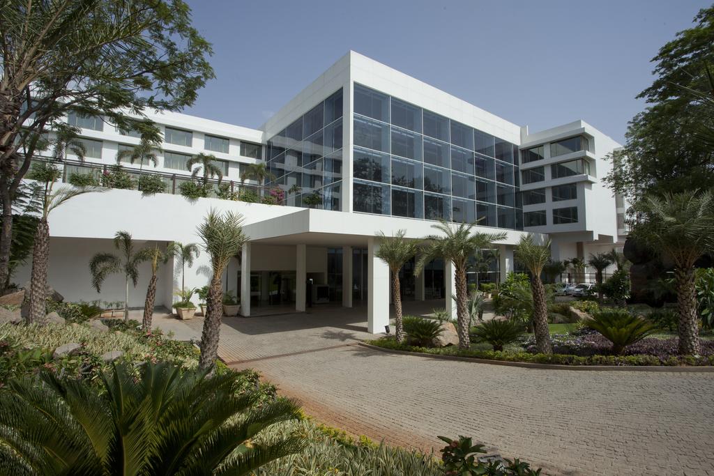 Radisson Blu Plaza Hotel Hyderabad Banjara Hills, 5, фотографии