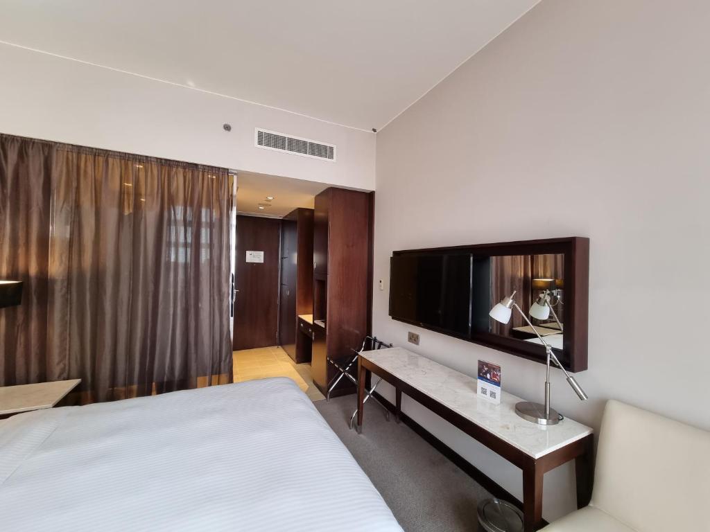Hotel rest Centro Al Manhal by Rotana Abu Dhabi United Arab Emirates