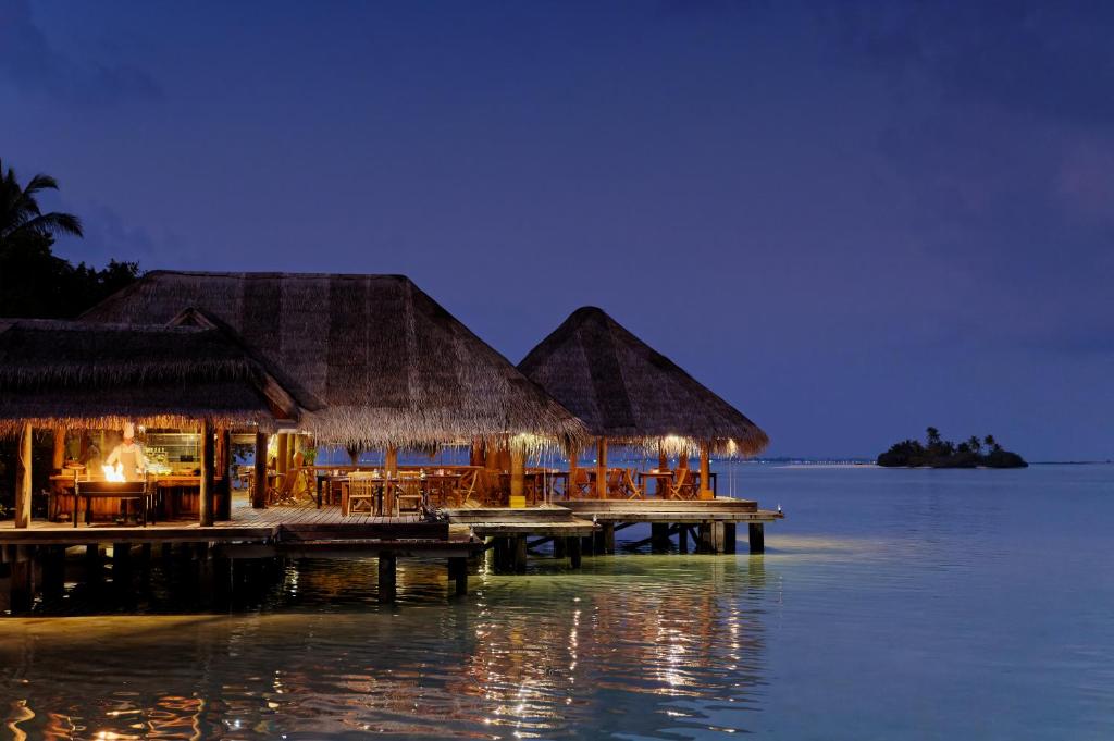 Отзывы про отдых в отеле, Rihiveli Maldives Resort (ex. Rihiveli the Dream)