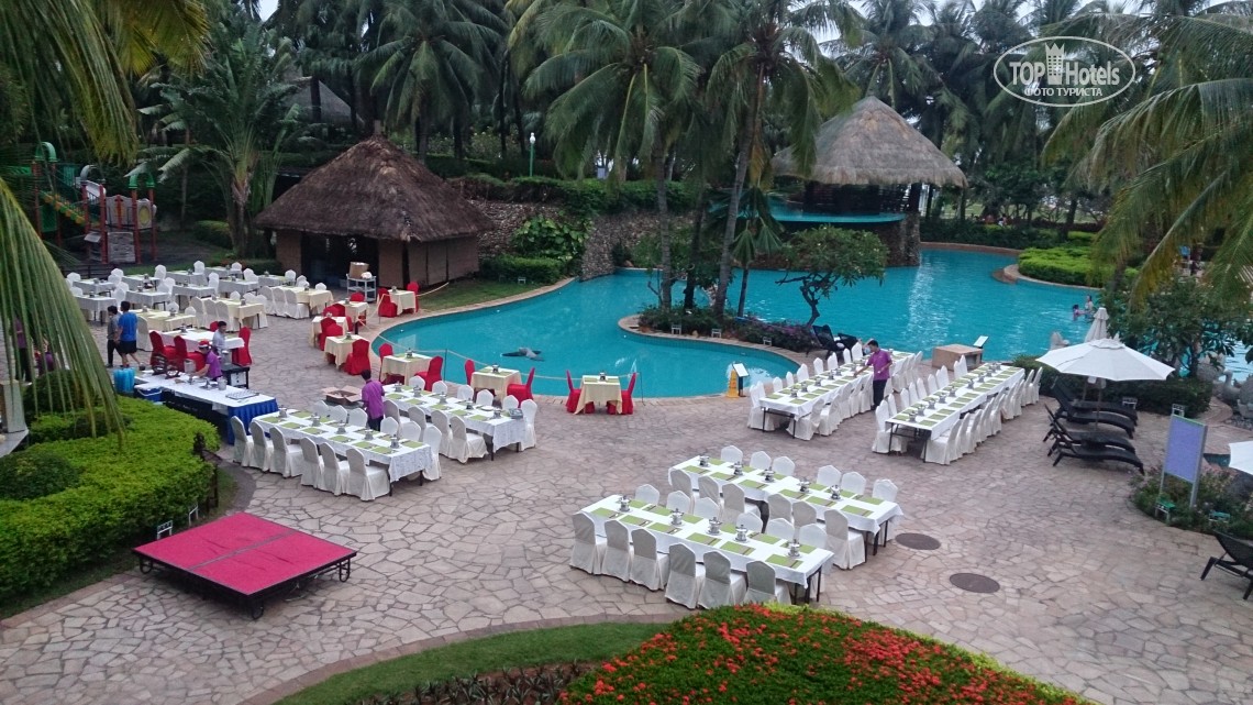 Отзывы про отдых в отеле, Holiday Inn Resort Sanya Bay