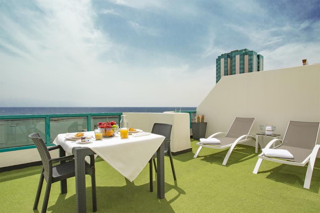 Цены в отеле Apartamentos Islamar Arrecife