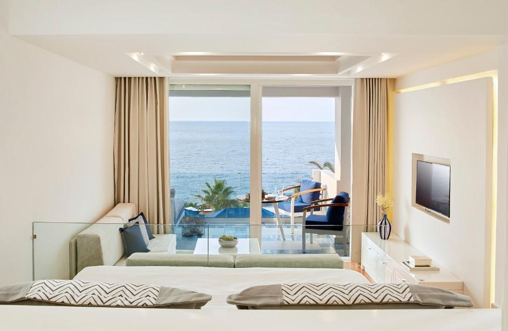 Горящие туры в отель Minos Imperial Luxury Beach Resort & Spa (ex. Radisson Blu Beach) Лассити
