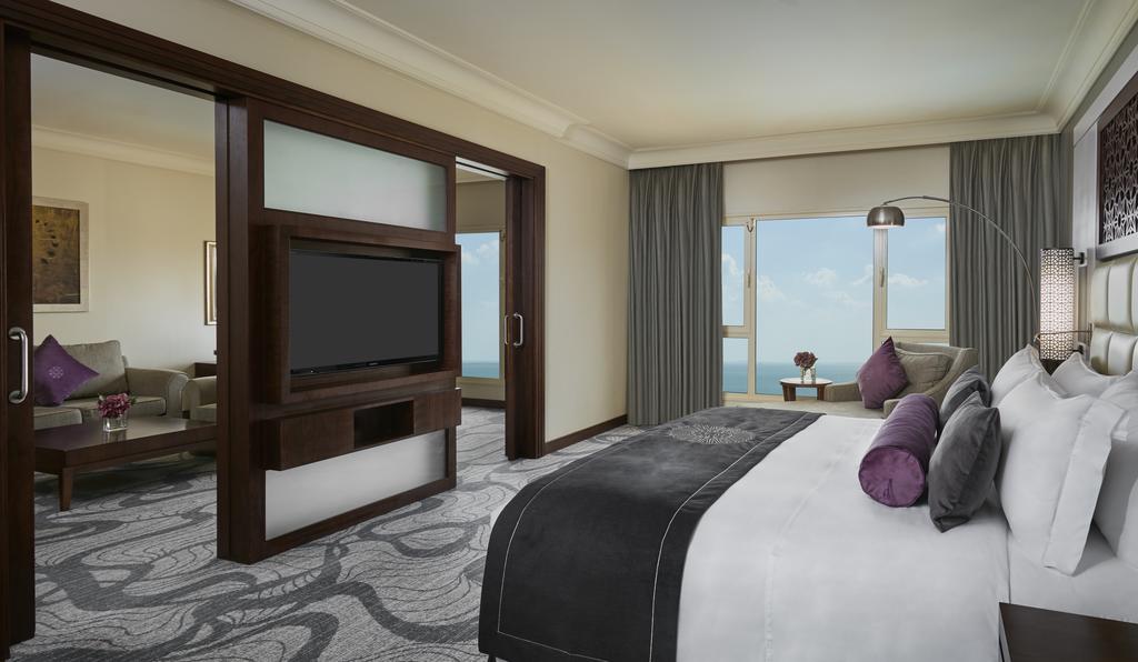 Hotel rest Intercontinental Doha