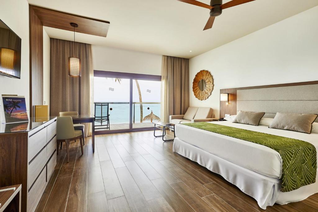 Відпочинок в готелі Riu Palace Maldives Даалу Атол