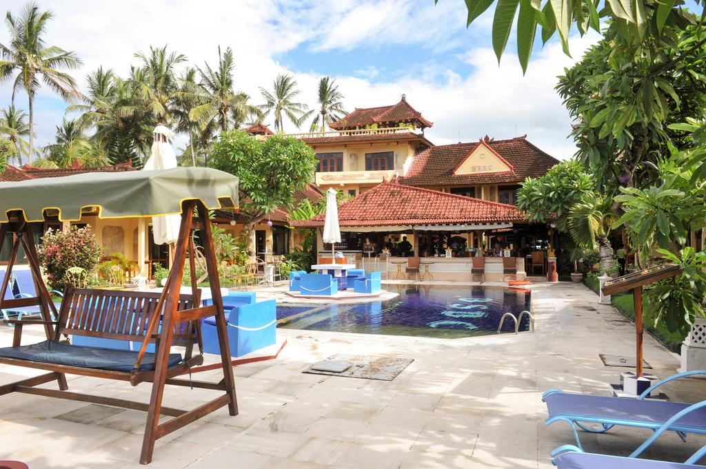 Ціни в готелі Bali Seascape Beach Club