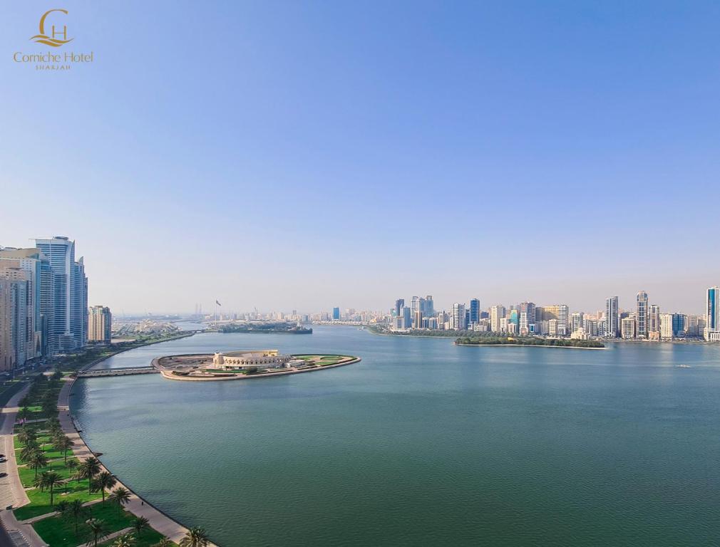 Corniche Hotel Sharjah (ex. Hilton Sharjah) photos and reviews
