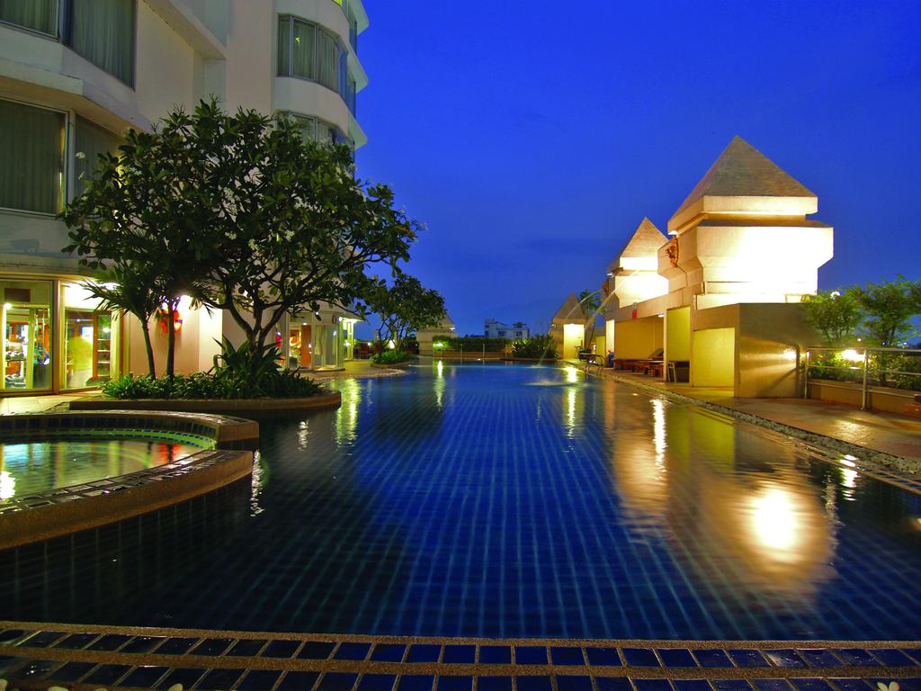 Duangtawan Hotel Chiang Mai, Чиангмай, фотографии туров
