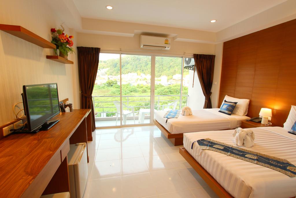Good Nice Hotel Patong, Патонг