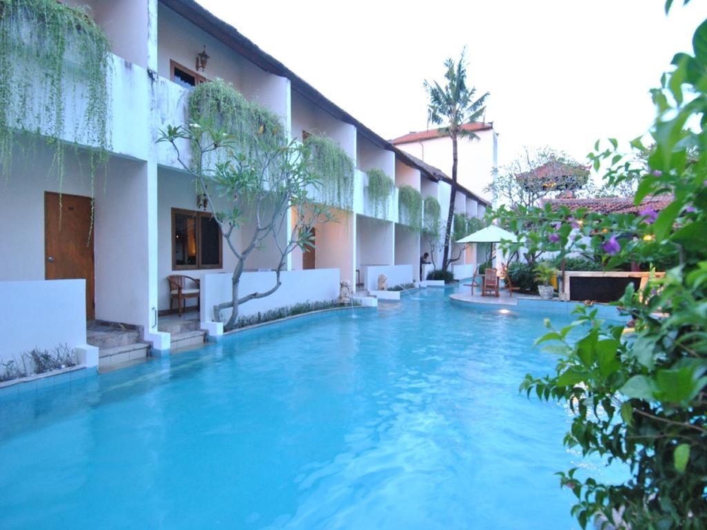 Kuta Lagoon Resort and Pool Villa цена