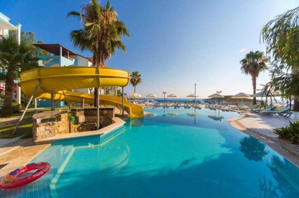 Catİnsos Beach Garden Hotel (ex. Alissa Garden Hotel, Iso & Asi Turkler Hotel), Turcja, Alanya, wakacje, zdjęcia i recenzje