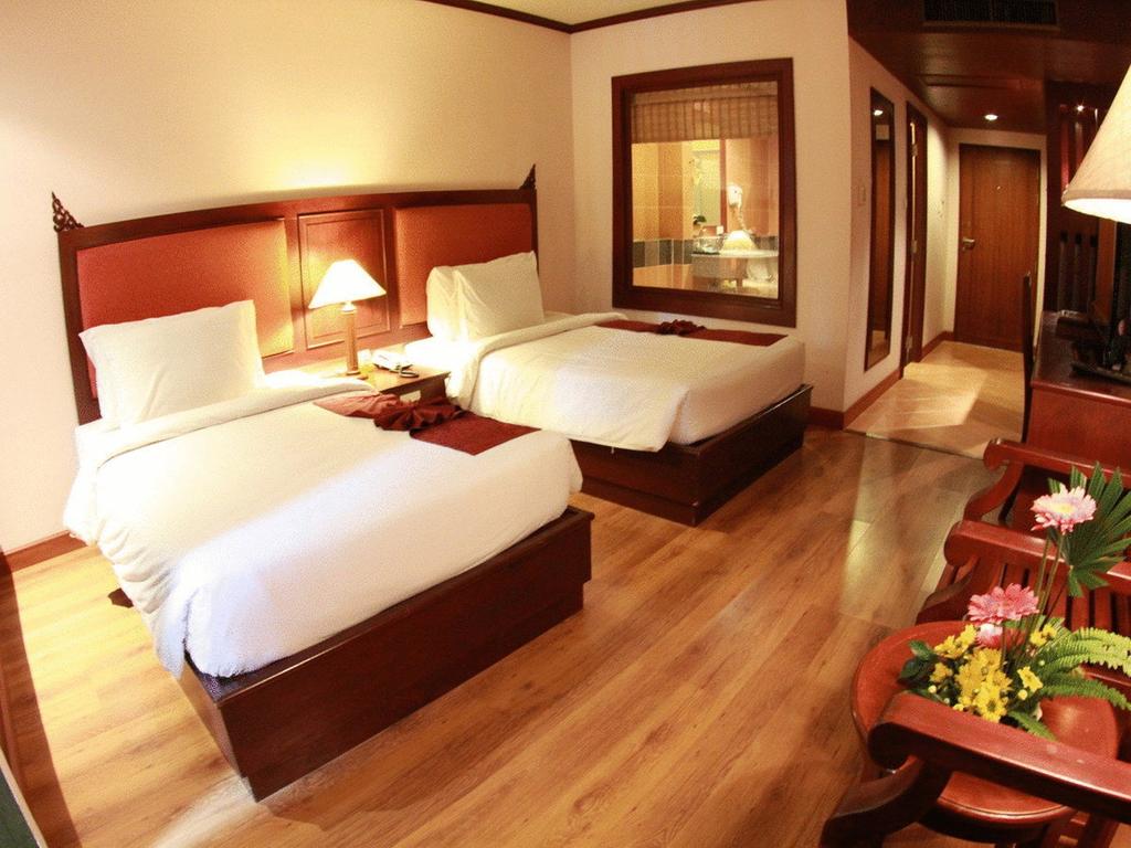 Hotel guest reviews Baumanburi Hotel