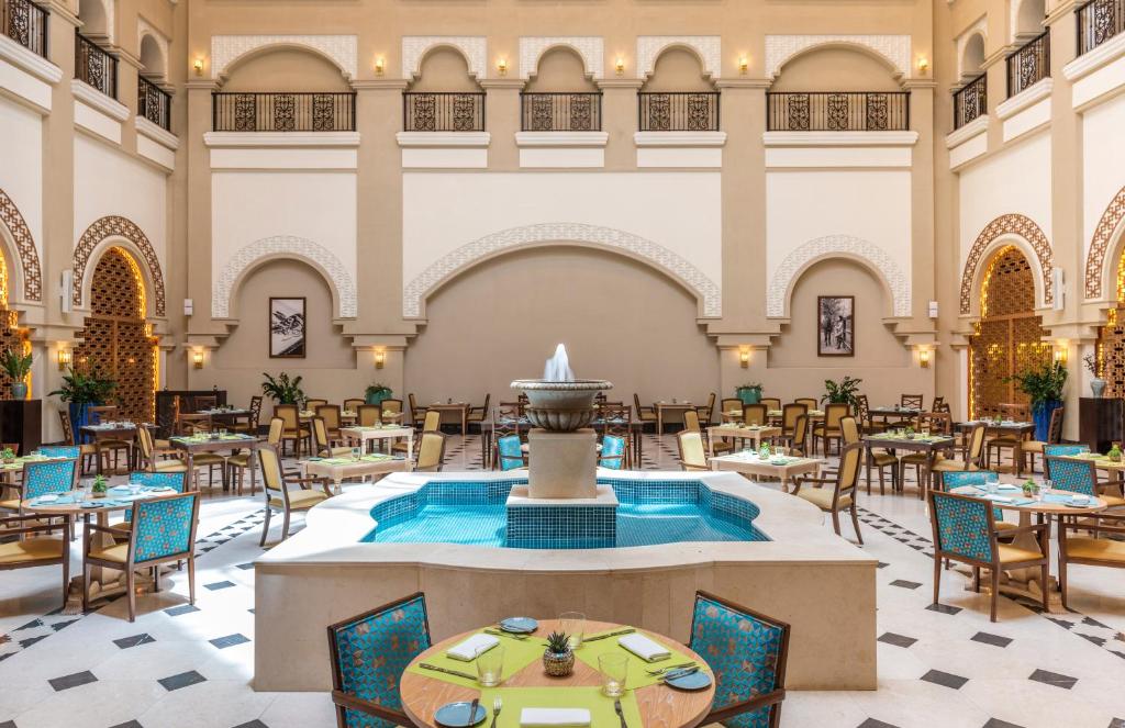 Oferty hotelowe last minute Al Habtoor Polo Resort (ex. The St Regis Al Habtoor Polo) Dubaj (miasto)