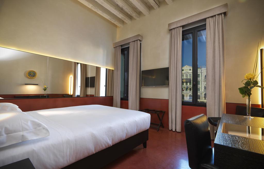Отзывы про отдых в отеле, L‘Orologio Design Hotel