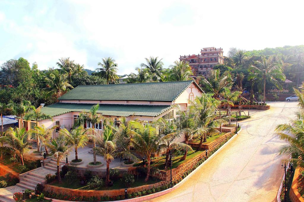Recenzje hoteli Phu Van Resort