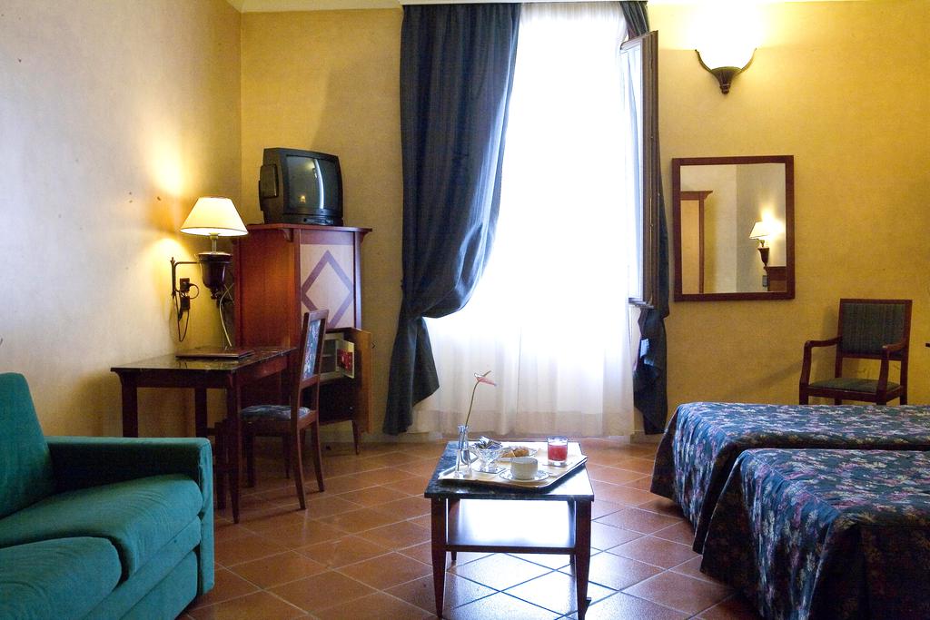 Відпочинок в готелі Corona D'italia (exc) Флоренція