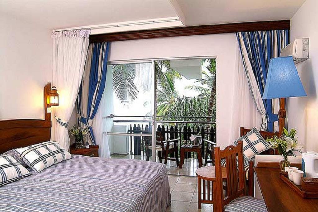 Voyager Beach Resort Кения цены