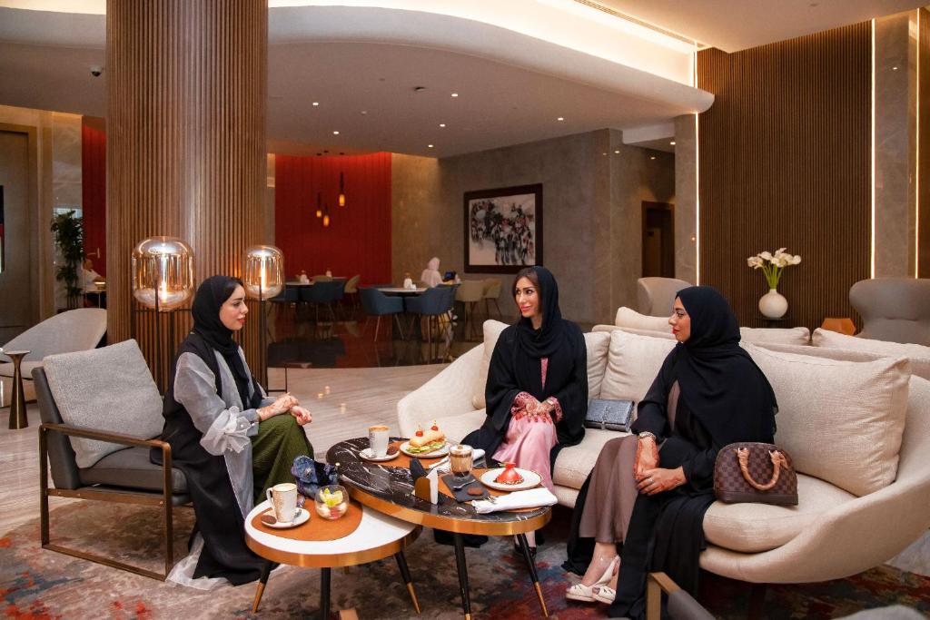 Pullman Hotel Sharjah фото и отзывы