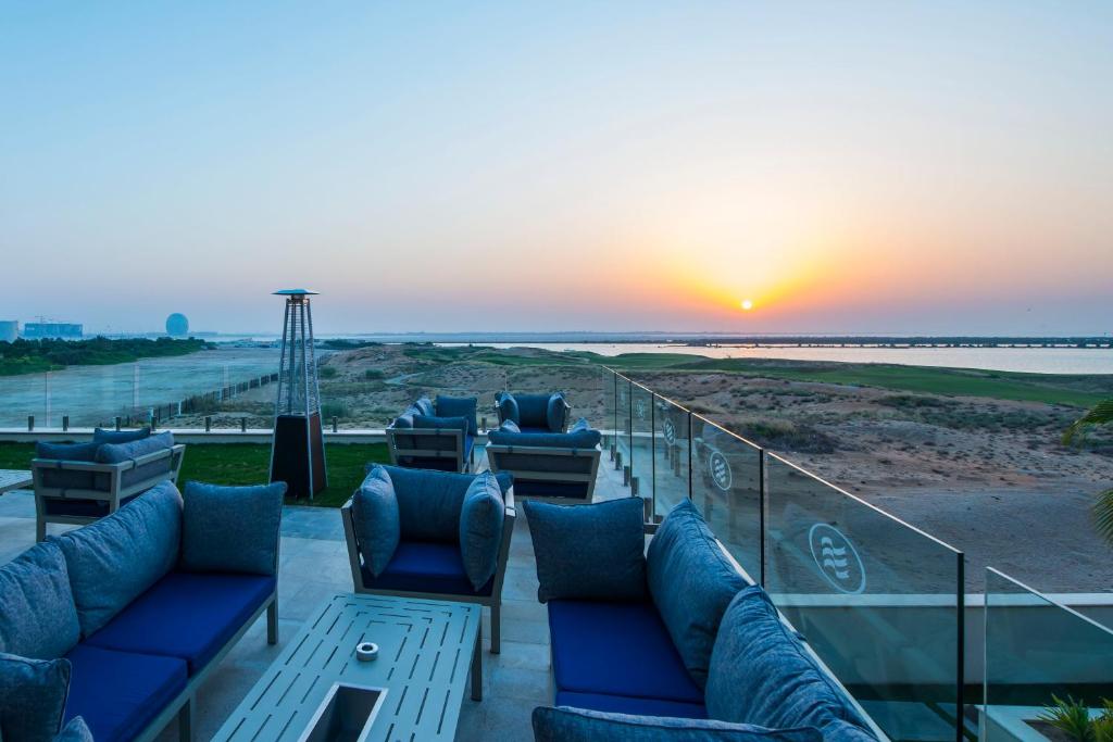 Туры в отель Crowne Plaza Abu Dhabi Yas Island