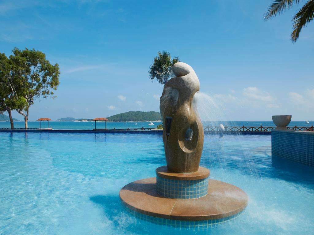 Отель, 5, Holiday Inn Resort Sanya Yalong Bay