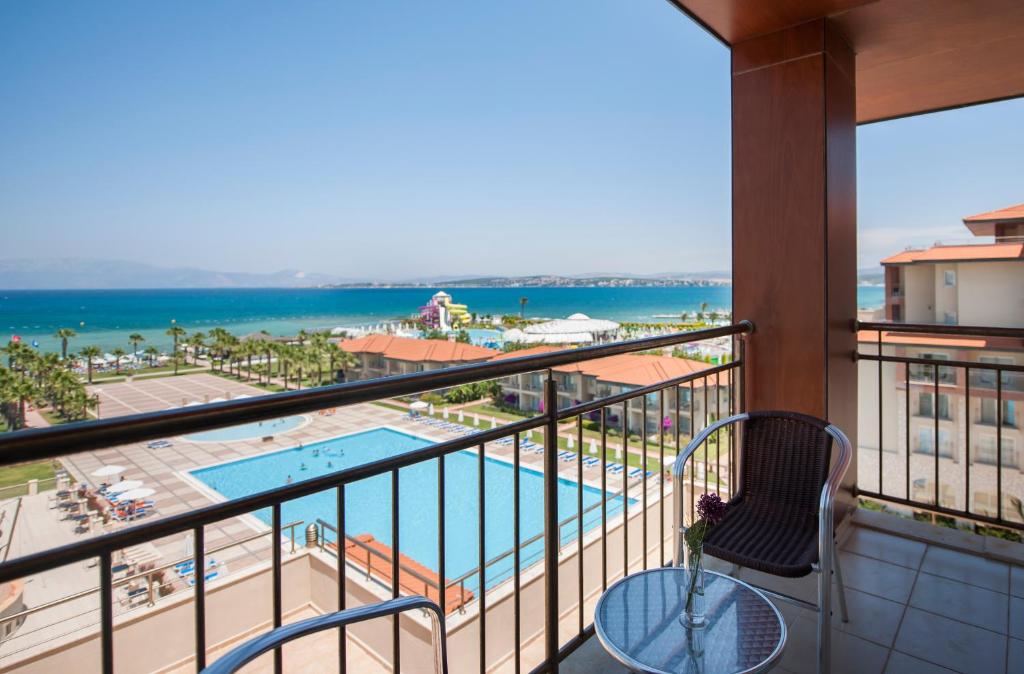 Wakacje hotelowe Radisson Blu Resort & Spa Cesme Bodrum Turcja