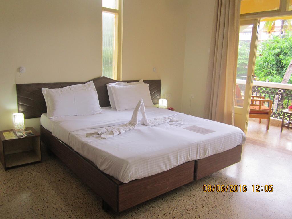 Hotel rest Carina Beach Resort